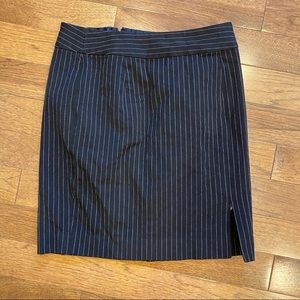 BANANA REPUBLIC PINSTRIPE PENCIL SKIRT